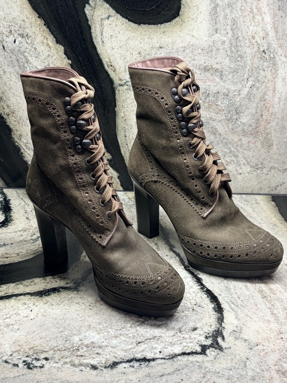 Santoni Women’s EU 38 Olive Suede Brogue Lace Up Heeled Boots Italy